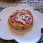 オステリア ポルタロッサ - ピッツェッタ(小さいピッツァ)トマトソースとモッアレラ