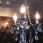 オステリア ポルタロッサ - 個室の照明