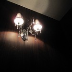 オステリア ポルタロッサ - トイレの照明ですよ～！