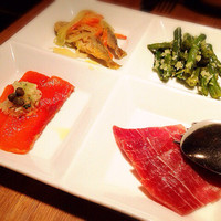 マヌエル タスカ ド ターリョ 丸の内店 - 休日ランチ(前菜4種盛り×2人分)@1,500