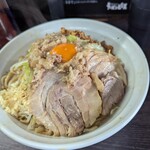 ラーメンピース - 料理写真:汁なし、ヤサイ少な目、麺やわらかめ、アブラマシ。今日のアブラは無味だった。そこだけわずかに残念。