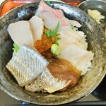 魚屋と海鮮丼 熟鮮-Zen- 禅 - 