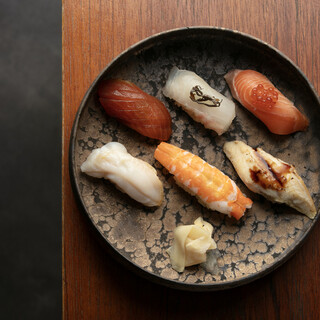 寿司と天ぷらと樽酒_1