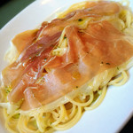 Pasta Brano - イタリア産生ハムのパスタ レモンとタイム風味☆