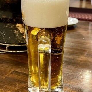 七輪焼肉 塩ホルモン 蛤亭 - ドリンク写真:生ビール