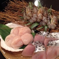 石焼料理 木春堂 - 海鮮は車海老・白身魚・帆立