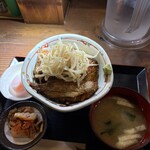 納屋橋 ホルモン - 