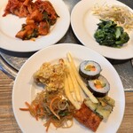 韓国料理食べ放題 ムハンポチャ - 