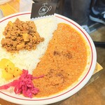 CURRY SHOP くじら - 
