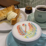 ROAR COFFEE 銀座7丁目店 - 軽食にピッタリ