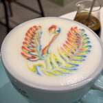 ROAR COFFEE 銀座7丁目店 - レインボーラテ
