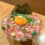 ジンギスカン はちふく - 北海道名物 牛とろご飯（950円）