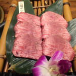 和牛 まつした - 上塩タン（1680円）。