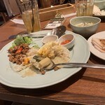 アジアンビストロDai - 