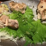 高知藁焼き 屋台餃子 土佐宿毛マーケット - 【焼き物】　4     四万十鶏の藁焼き