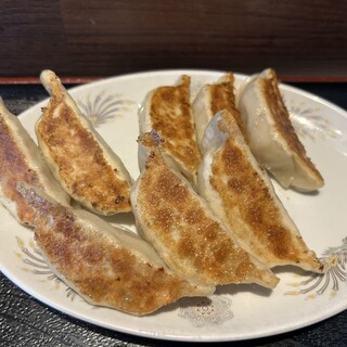 手作り鉄鍋餃子 双龍_1