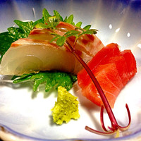竹乃家 - 会席料理「桐」（6,500円：税・サービス料別）から、刺身。鯛とマグロの赤身。鯛の甘みは◎。
