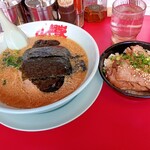 ラーメン山岡家 - 料理写真: