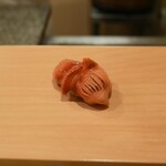 鮨 やすみつ - 大阪湾赤貝