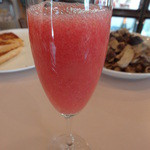 フルーツパーラー附木屋 - ランチの苺ジュース