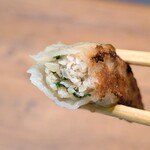 中華そば 五郎 - 手延べ餃子　断面