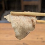 中華そば 五郎 - チャーシュー　リフト