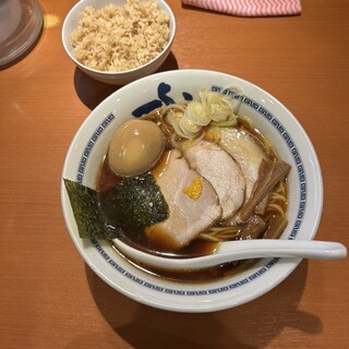 口コミ一覧 : たけちゃんにぼしらーめん - 調布/ラーメン [食べログ]