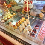 パティスリー モンプリュ - 