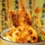 揚げたて天ぷら　天太 - 特上天丼