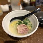 ヒナイスタンド - 