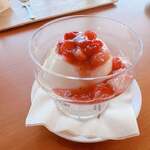 アンカーコーヒー - いちごのパンナコッタ。600円（税込）。