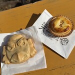 高尾山 天狗屋 - 天狗焼き　250円　高尾山チーズタルト　350円