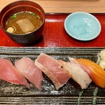 魚がし料理嘉鮮 - 小皿にぎり寿司(5貫)@1,000