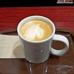 カフェ・ベローチェ - ドリンク写真:カフェラテ：420円