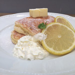 ジェラート・ピケ - パンケーキ プレーン（バター＆メープルシロップ）950円