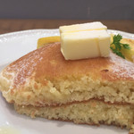ジェラート・ピケ - パンケーキ プレーン（バター＆メープルシロップ）950円