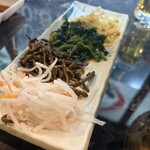 炭火焼肉 楽牛園 - 