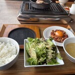 渋谷 和牛焼肉 USHIHACHI 極 - 