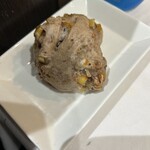 箕面 一 - 胡桃、オレンジピールが入ったパン美味しい
