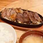 きっちんとも - 佐賀牛サガリ＆カルビ定食