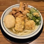 饂飩頑陣 - 肉鶏天(たまご)