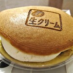 あんこ路地 - 路地どら（生クリーム）