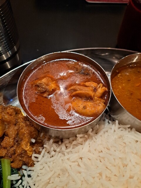 月と太陽 - 中津（阪急）/ネパール料理 | 食べログ