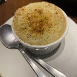 Calma - フランス風のグラタン　中はお肉