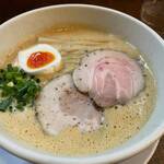 ラーメン家 みつ葉