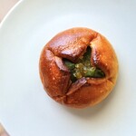 トラスパレンテ ラ ルーチェ - ・抹茶ゆずあんパン 294円/税込