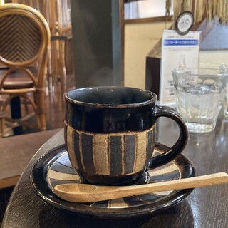 KASHIWA CAFE & COFFEE ROASTERY_1