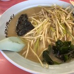 ラーメンショップ桑山 - 料理写真: