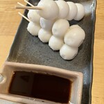 甘味喫茶 おかげ庵 - 団子3本に1本追加