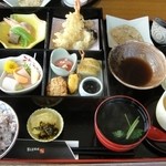 火然 - 松花堂御膳